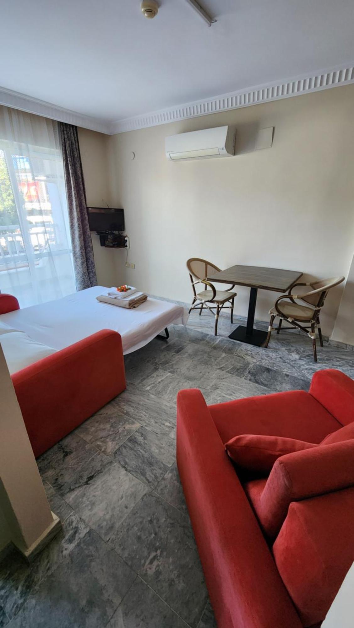 Irem Apart Hotel 马尔马里斯 外观 照片