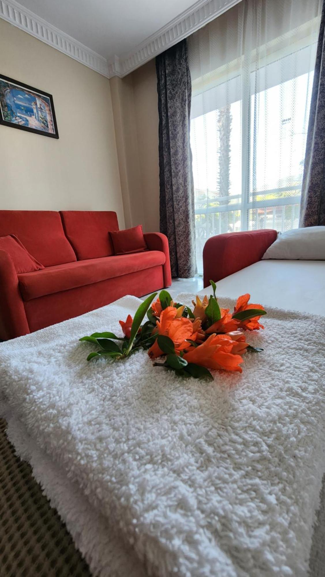 Irem Apart Hotel 马尔马里斯 外观 照片
